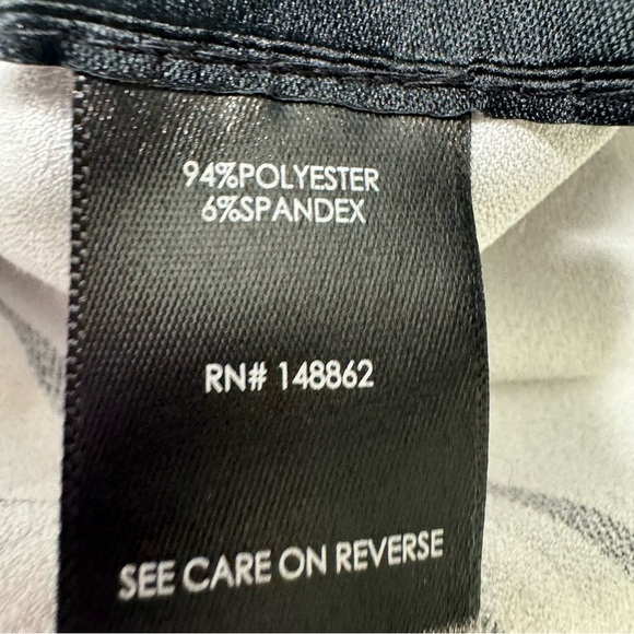 Torrid Light Grey Pull-On Taper Stretch Crepe High-Rise Tie-Front Pant Size 3x - Picture 13 of 14